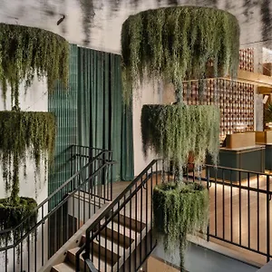 Arlo Midtown ホテル